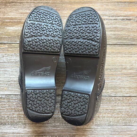 Dansko Women's XP Professional Clog Size 39 Black Gray Medallion Print Comfort - Picture 6 of 6